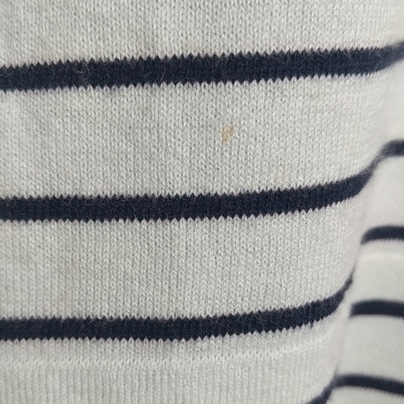 GAP Women’s Mint Green Silk Blended Striped V-neck Sweater Size XS - Picture 7 of 7